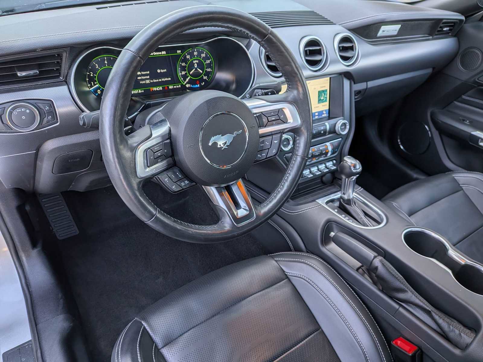 Used 2019 Ford Mustang GT Premium w/ Equipment Group 401A RWD image 14