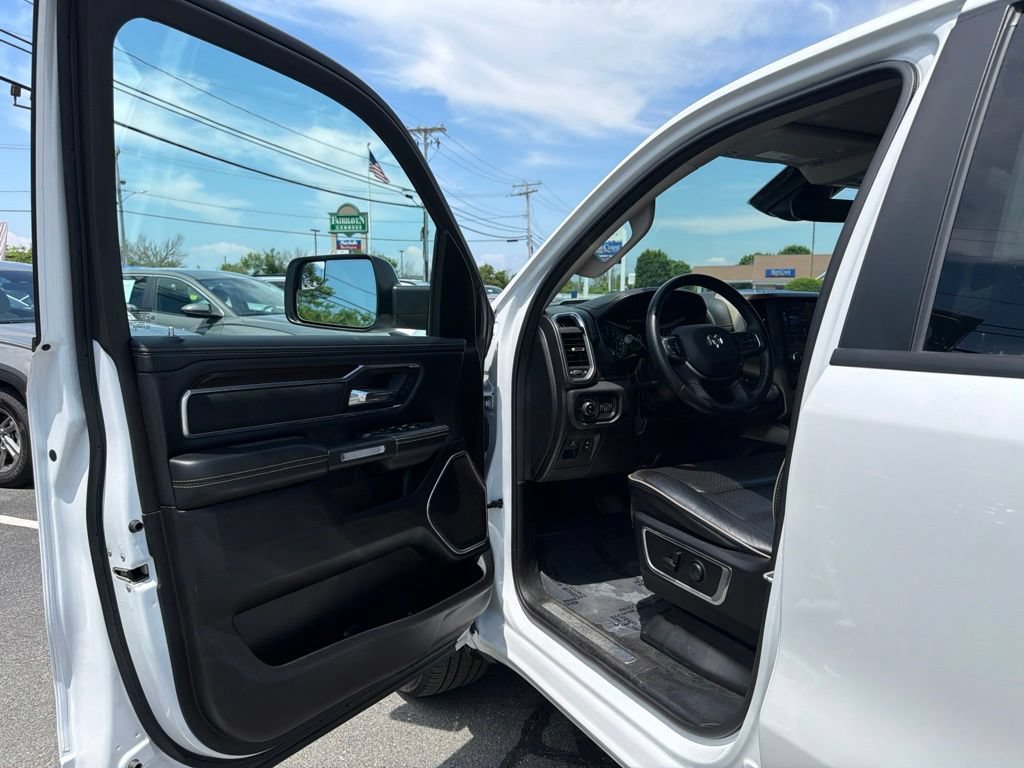 Used 2022 RAM 1500 Laramie w/ Trailer Tow Group AWD/4WD image 8