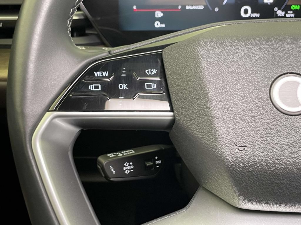 Certified 2025 Audi Q5 Premium w/ Premium Plus AWD/4WD image 38