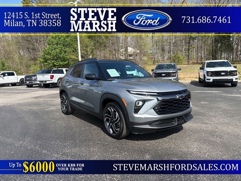 Used 2025 Chevrolet TrailBlazer RS w/ Convenience Package image 1