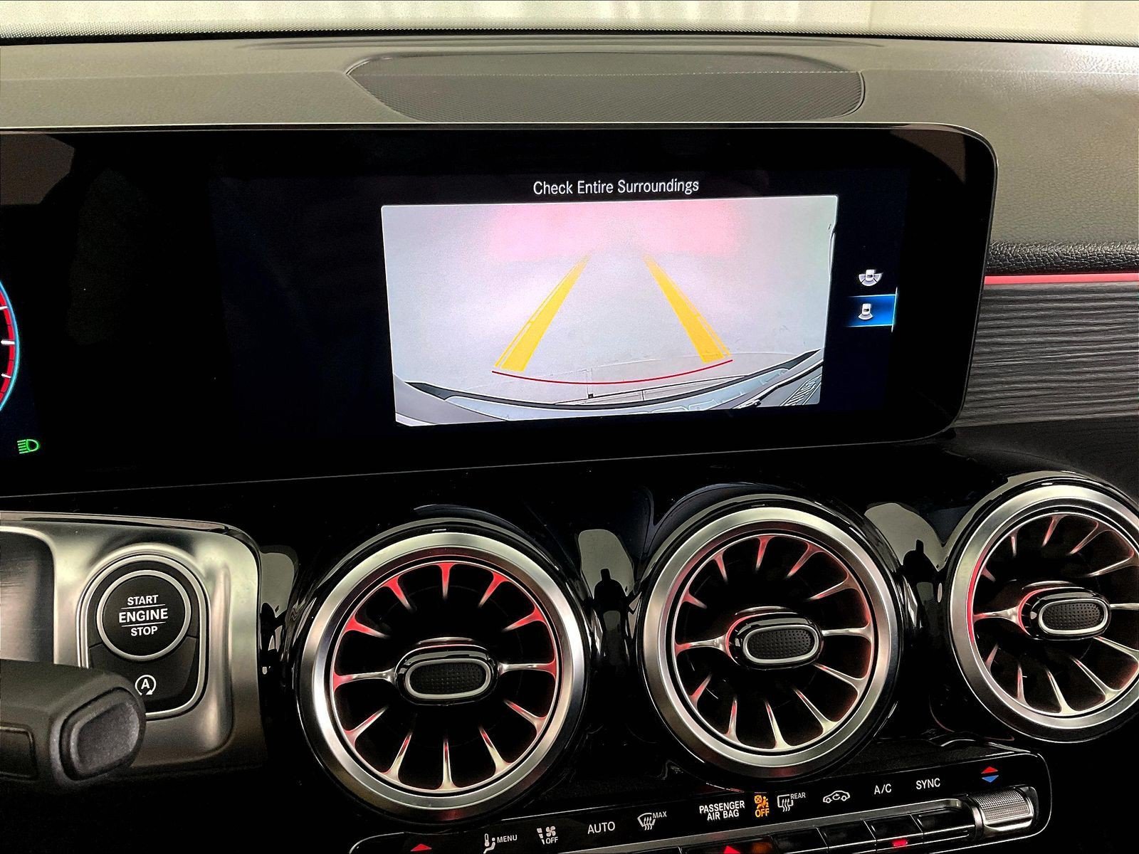 Certified 2023 Mercedes-Benz GLB 250 4MATIC image 14