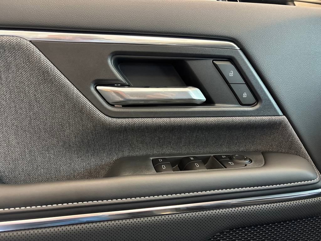 New 2026 GMC Sierra EV Elevation image 21