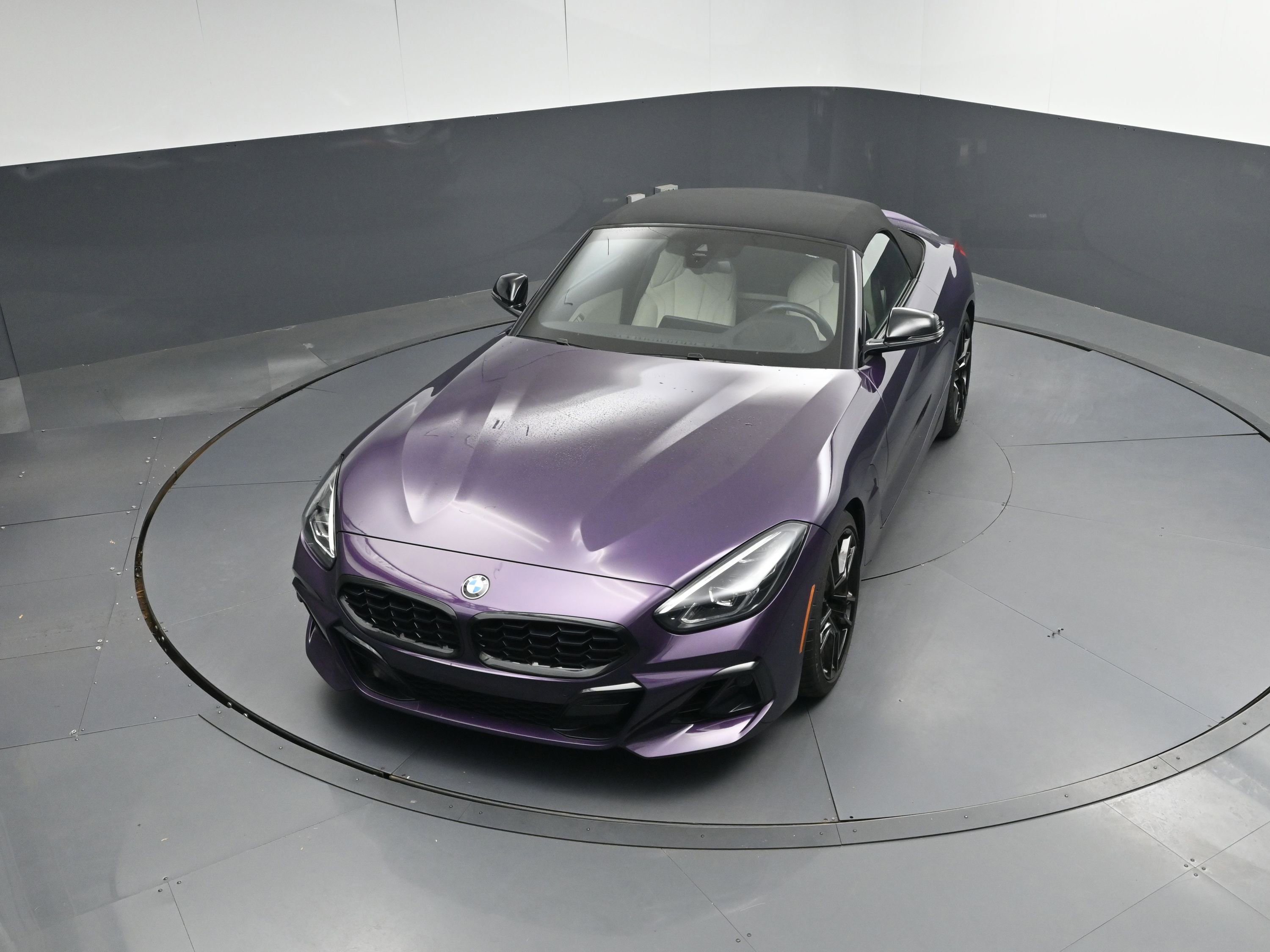 Used 2023 BMW Z4 M40i w/ Premium Package image 43