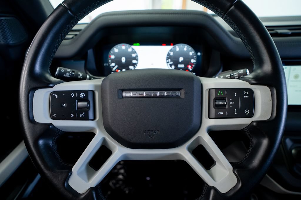 Used 2024 Land Rover Defender 90 S AWD/4WD image 36