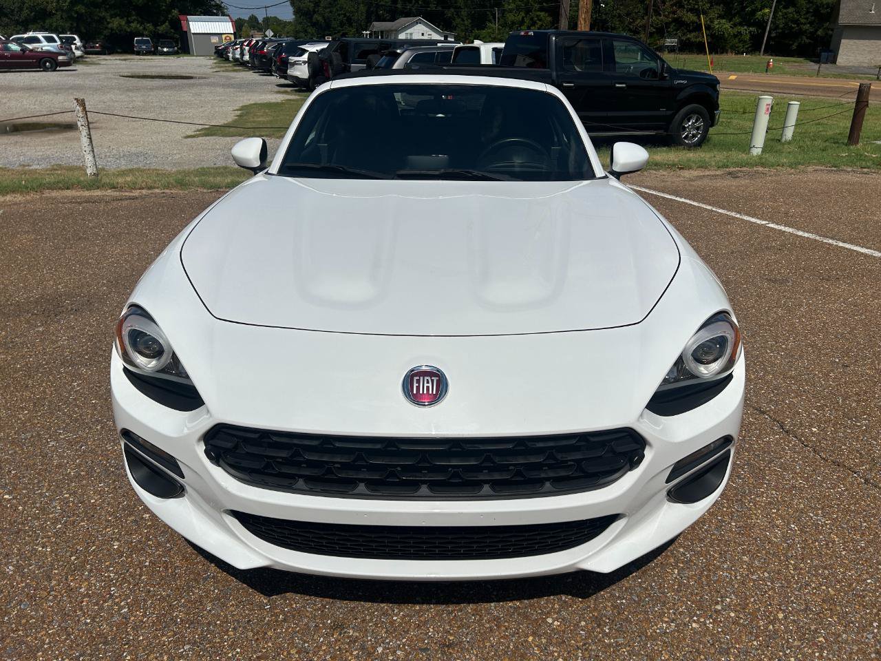 Used 2020 FIAT 124 Spider Classica w/ Technology Group RWD image 10