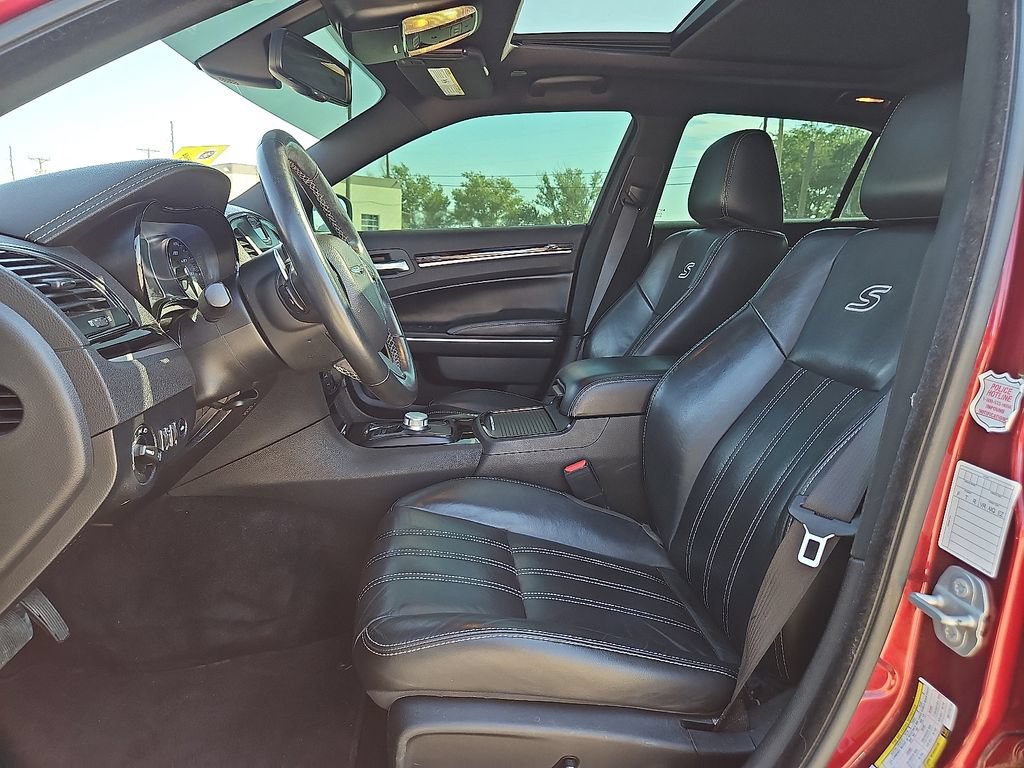 Used 2022 Chrysler 300 S RWD image 14