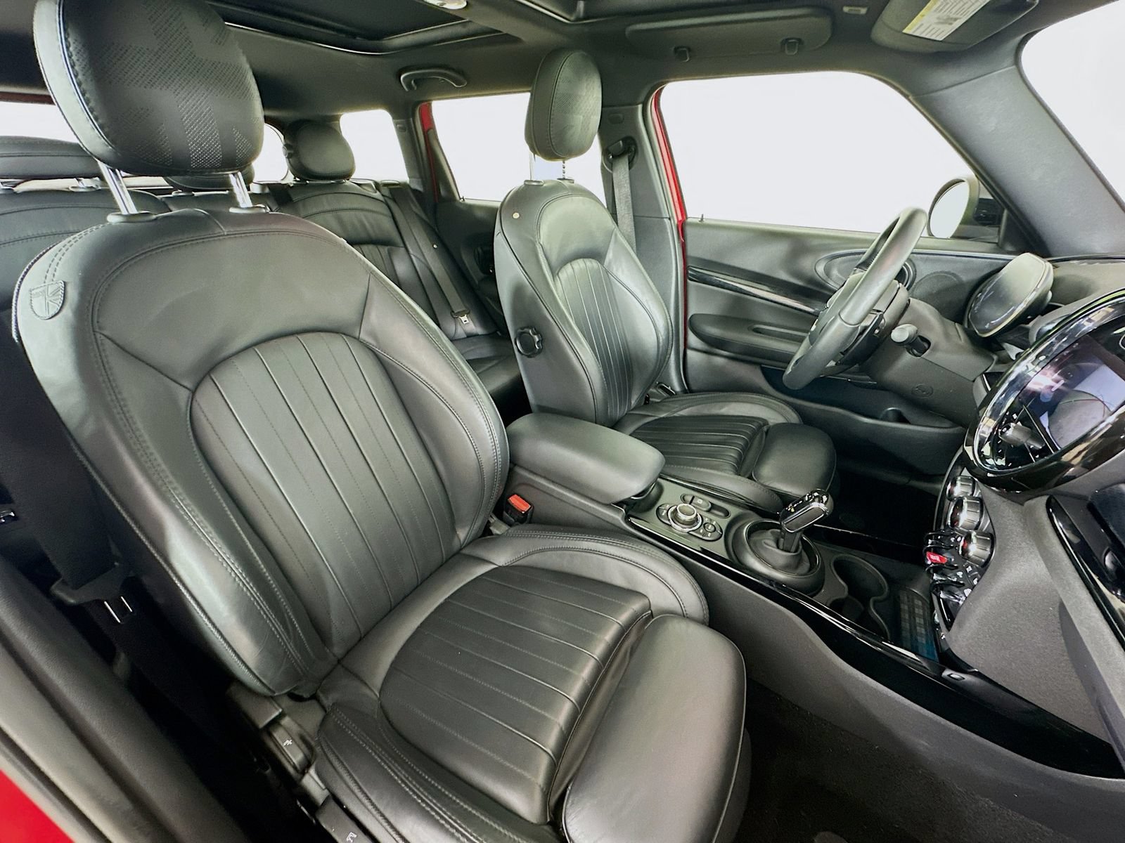 Certified 2024 MINI Cooper Clubman S w/ Signature Upholstery Package AWD/4WD image 47