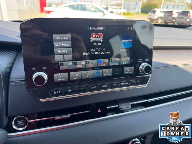 Used 2024 Mitsubishi Outlander SE image 11