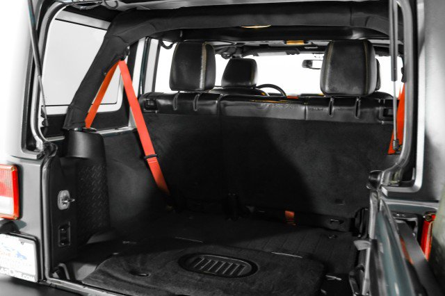 Used 2017 Jeep Wrangler Unlimited Rubicon image 46