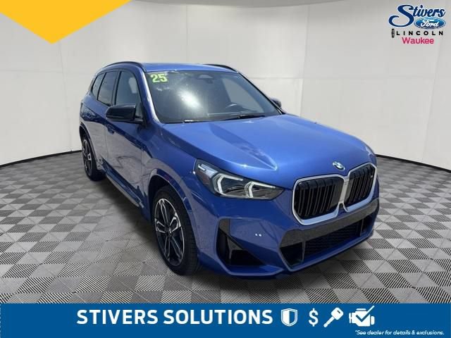 Used 2025 BMW X1 M35i AWD/4WD image 3