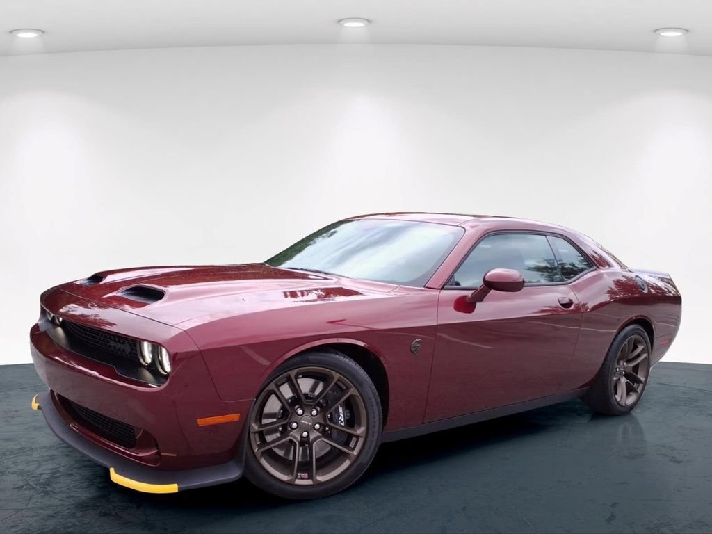 Used 2023 Dodge Challenger SRT Hellcat RWD image 2