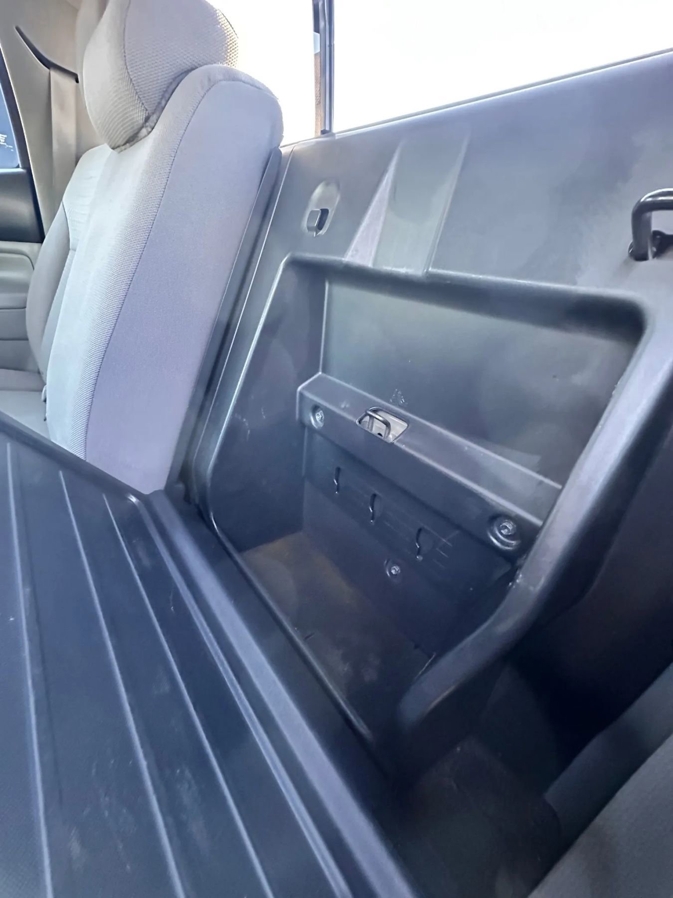 Used 2012 Toyota Tacoma PreRunner w/ SR5 Pkg image 15