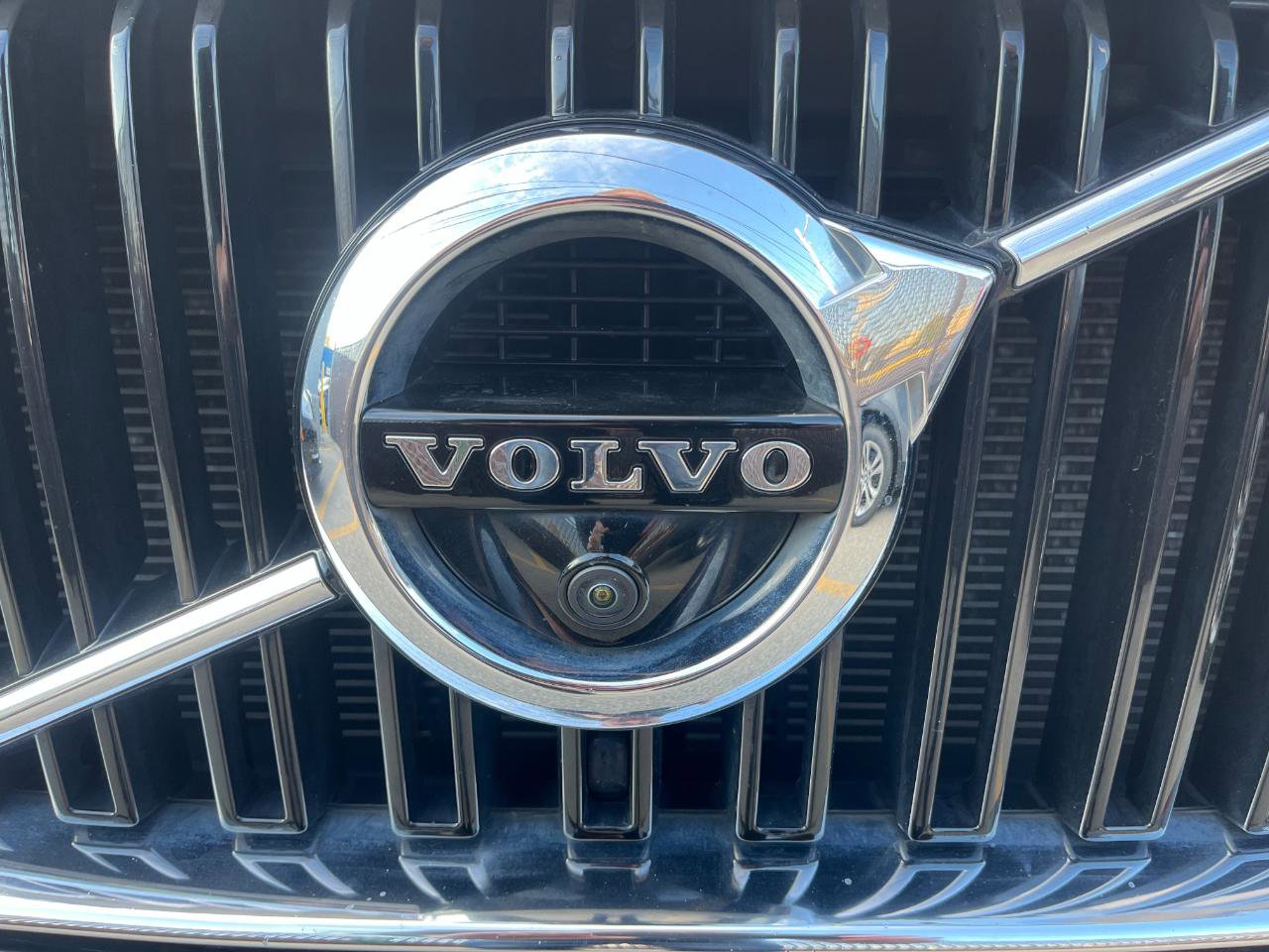 Used 2016 Volvo XC90 T8 Momentum AWD/4WD image 48