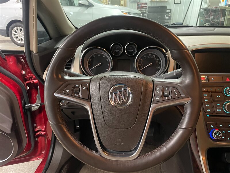 Used 2012 Buick Verano Leather FWD image 8