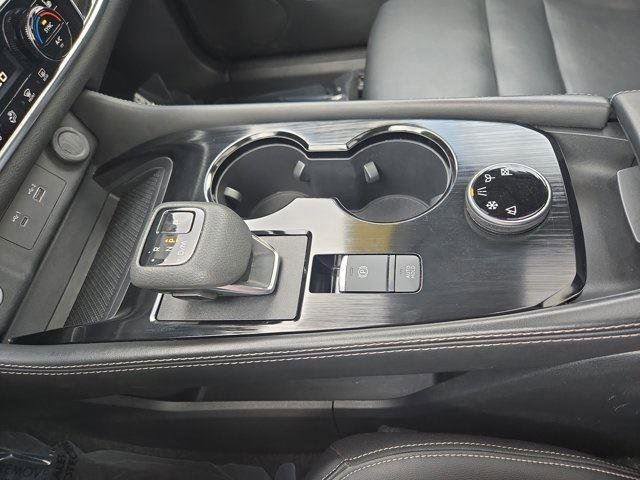 Used 2023 Nissan Rogue SL w/ SL Premium Package image 22