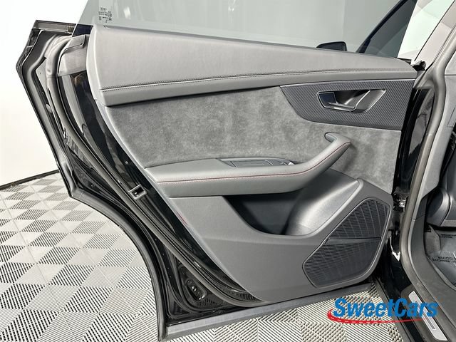 Used 2025 Audi RS Q8 performance AWD/4WD image 46