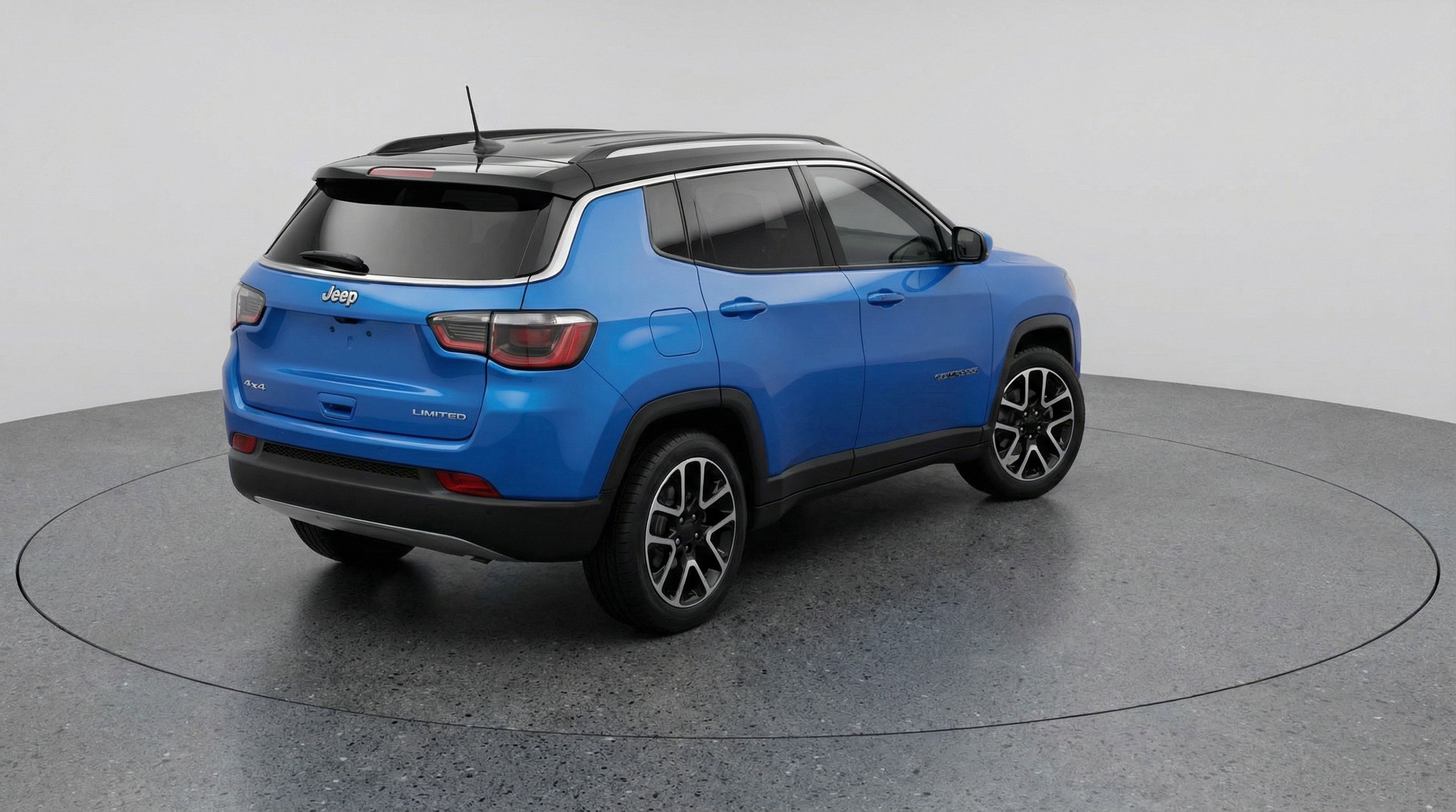 Used 2025 Jeep Compass Limited AWD/4WD image 9