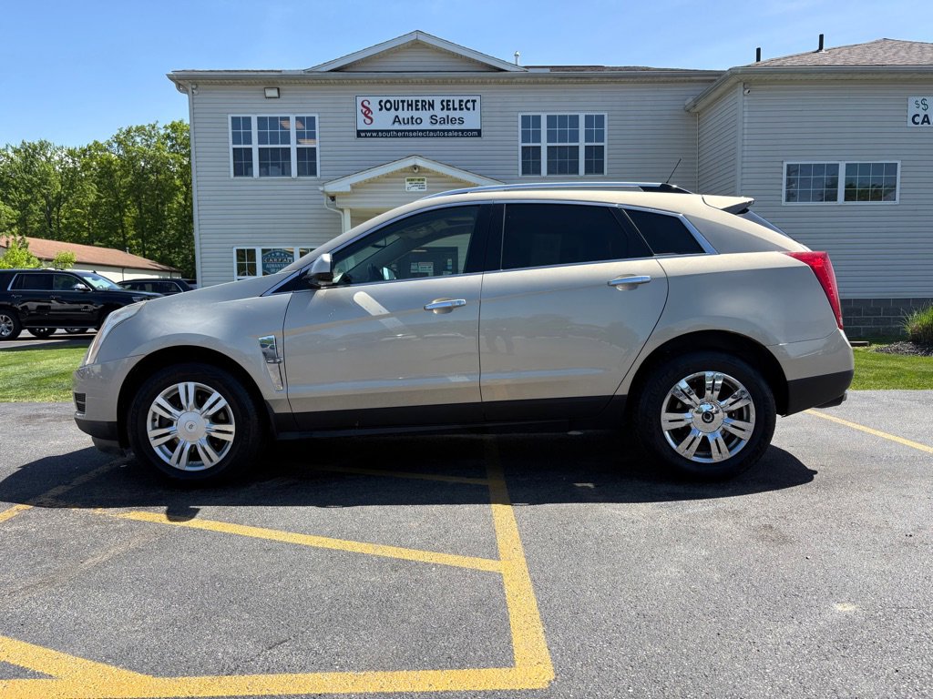 Used 2011 Cadillac SRX Luxury AWD/4WD image 1