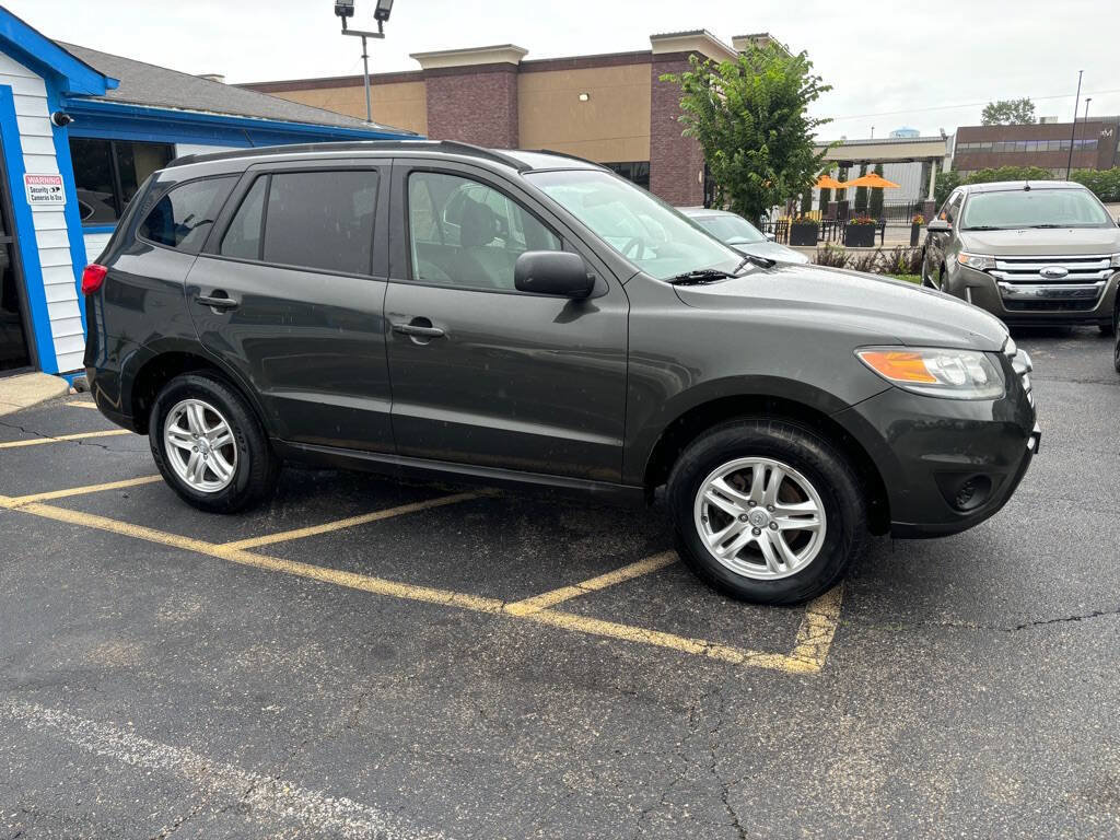 Used 2011 Hyundai Santa Fe GLS AWD/4WD image 3