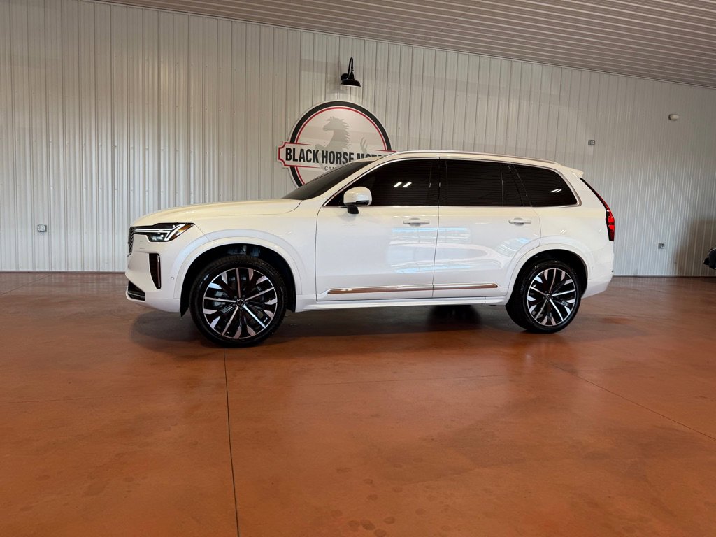 Used 2026 Volvo XC90 B5 Plus w/ Protection Package Premier AWD/4WD image 4