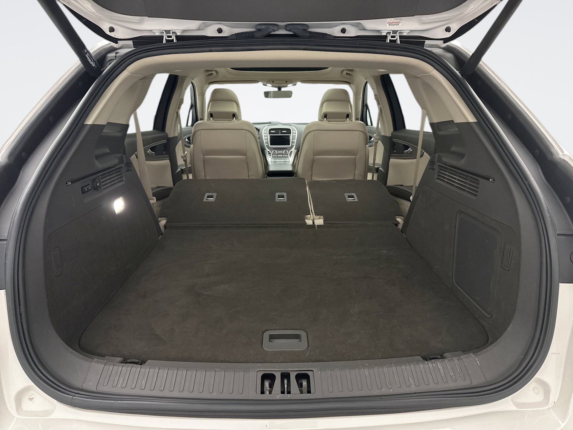 Used 2019 Lincoln Nautilus Reserve w/ Driver Assistance Package image 24