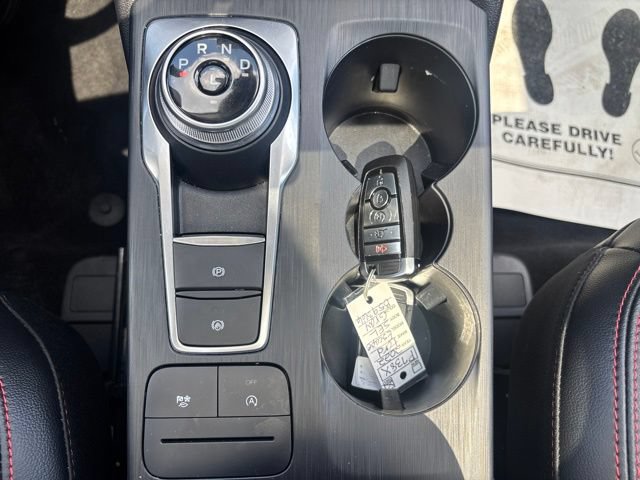 Used 2022 Ford Escape SEL w/ SEL Stealth AWD Package image 30