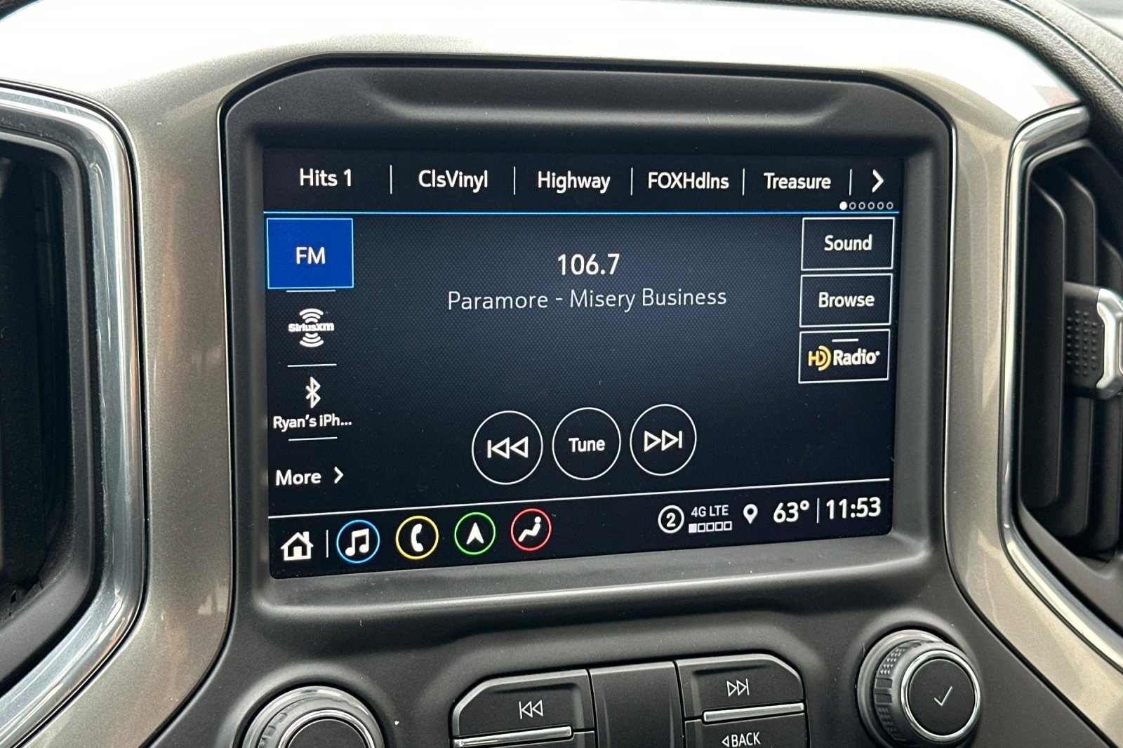 Used 2021 Chevrolet Silverado 2500 LTZ w/ Z71 Chrome Sport Edition image 25