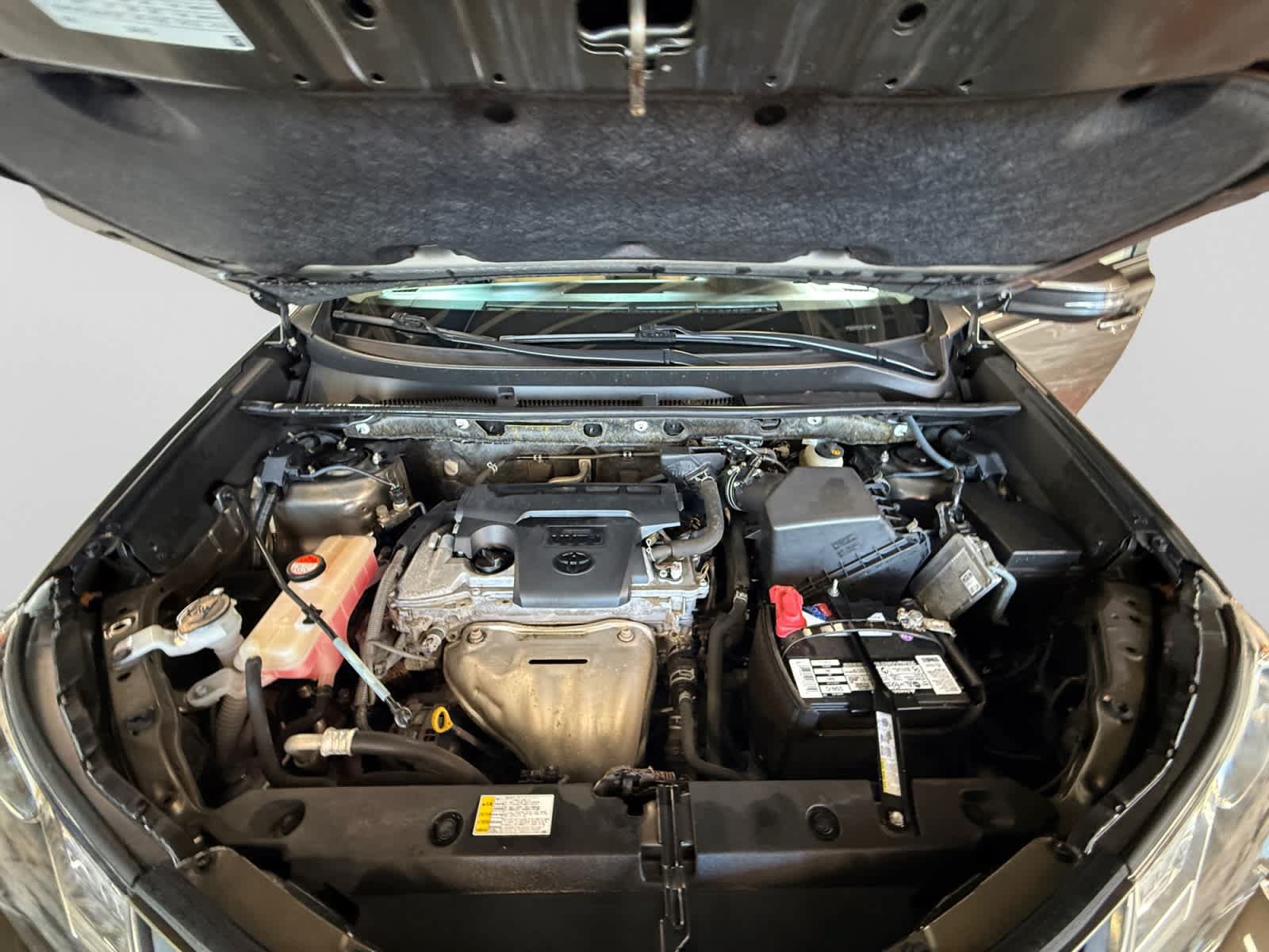 Used 2015 Toyota RAV4 Limited AWD/4WD image 24