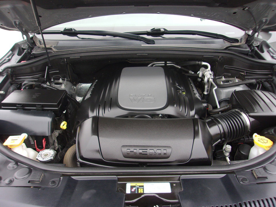 Used 2019 Dodge Durango R/T w/ Blacktop Package image 29