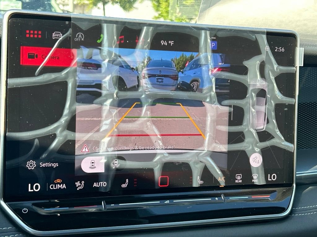 New 2026 Volkswagen Tiguan SE R-Line FWD image 36