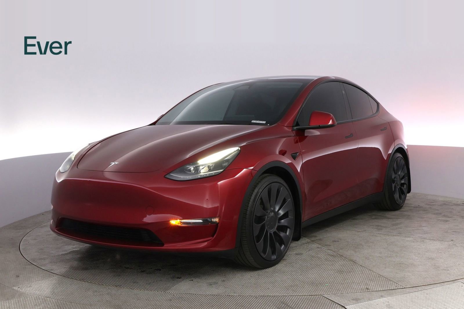 Used 2024 Tesla Model Y Performance image 2
