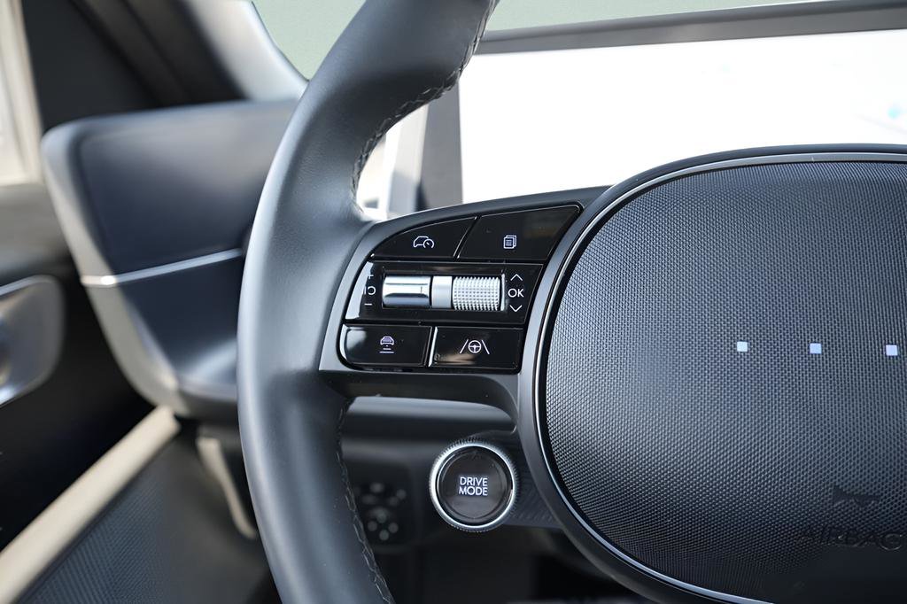 Used 2024 Hyundai Ioniq 6 SEL AWD/4WD image 27