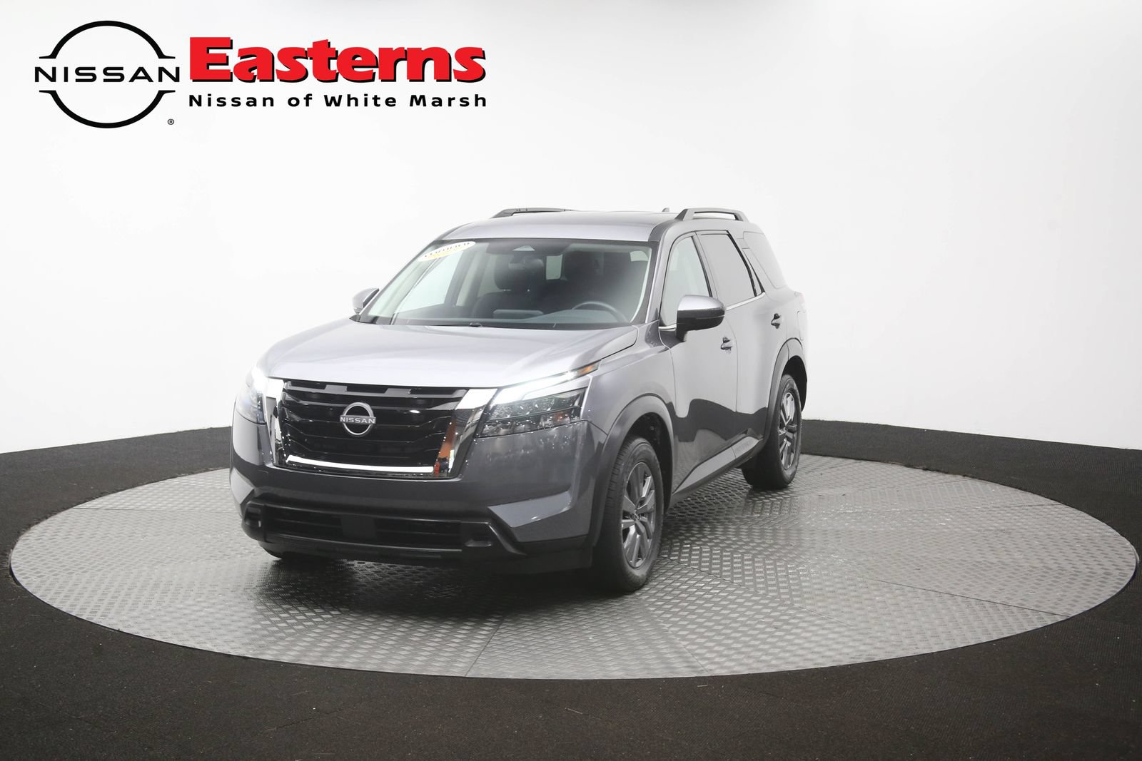 Used 2025 Nissan Pathfinder SV FWD image 55