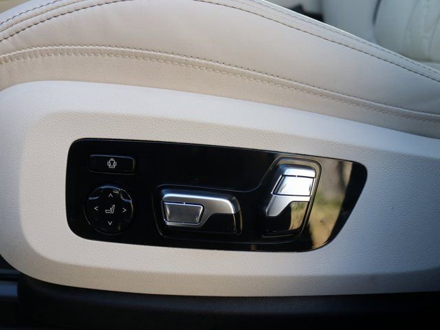 New 2026 BMW X6 M60i image 10