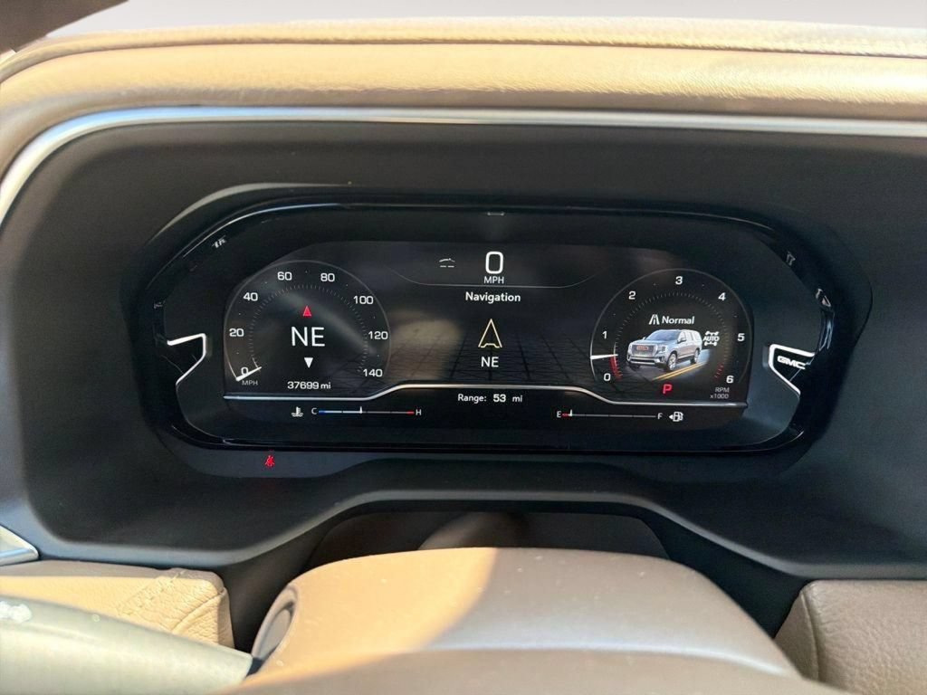 Used 2024 GMC Yukon XL Denali AWD/4WD image 15