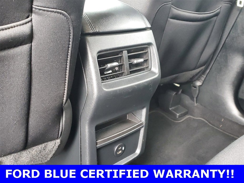 Certified 2022 Ford Edge SE w/ Black Appearance Package image 12