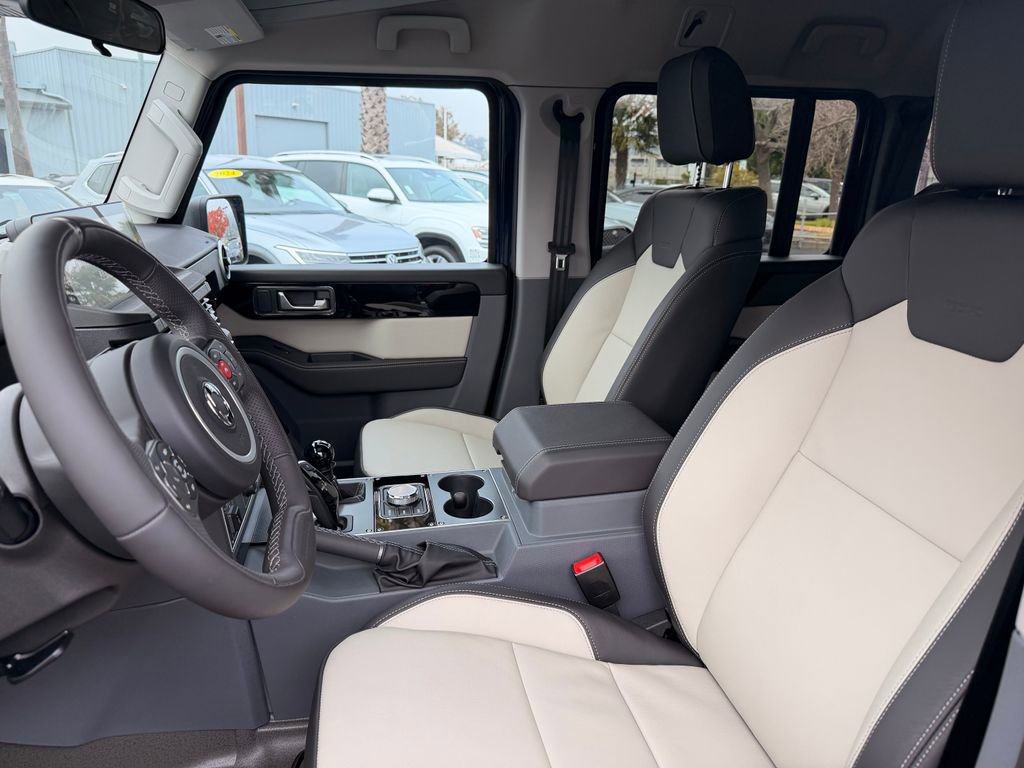 New 2025 INEOS Grenadier Fieldmaster Edition image 8