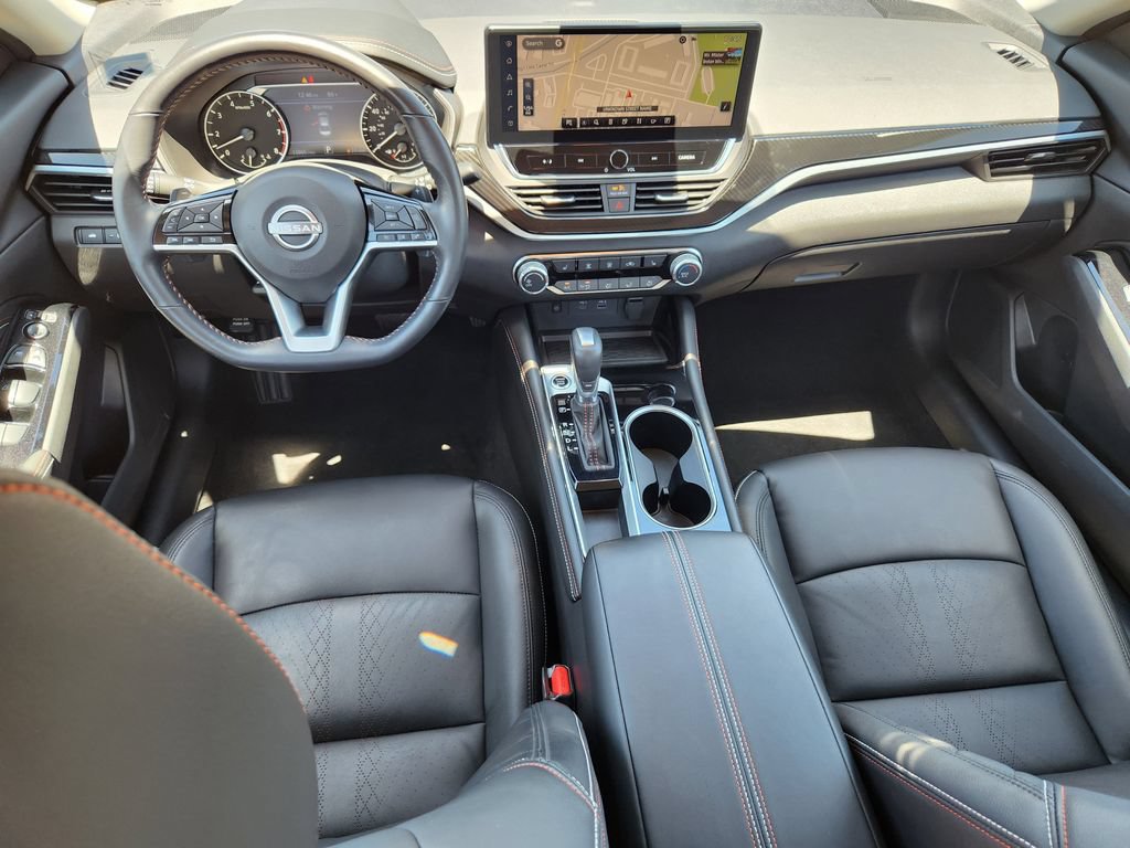 Used 2023 Nissan Altima 2.5 SR w/ SR Premium Package FWD image 25