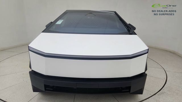 Used 2024 Tesla Cybertruck AWD Crew Cab image 2