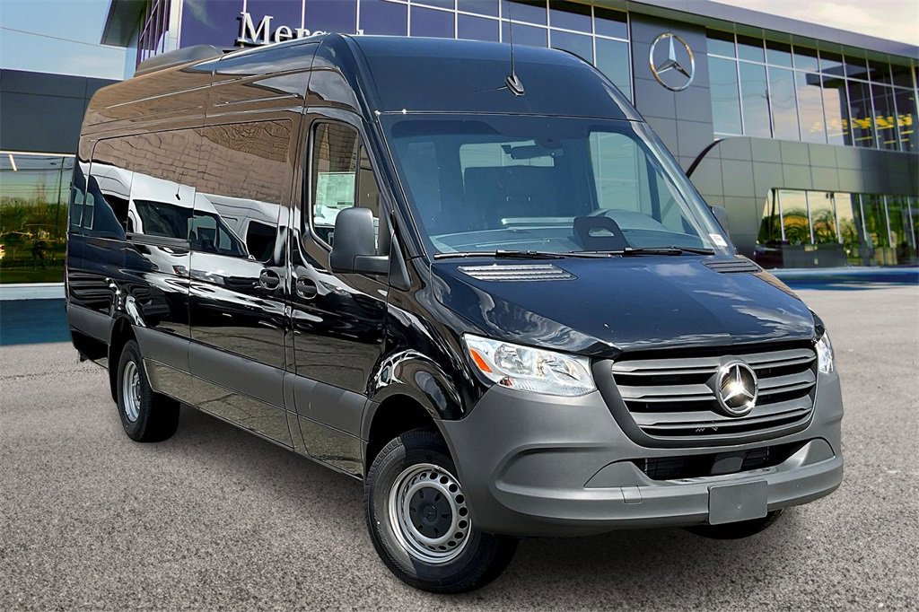 New 2025 Mercedes-Benz Sprinter 3500