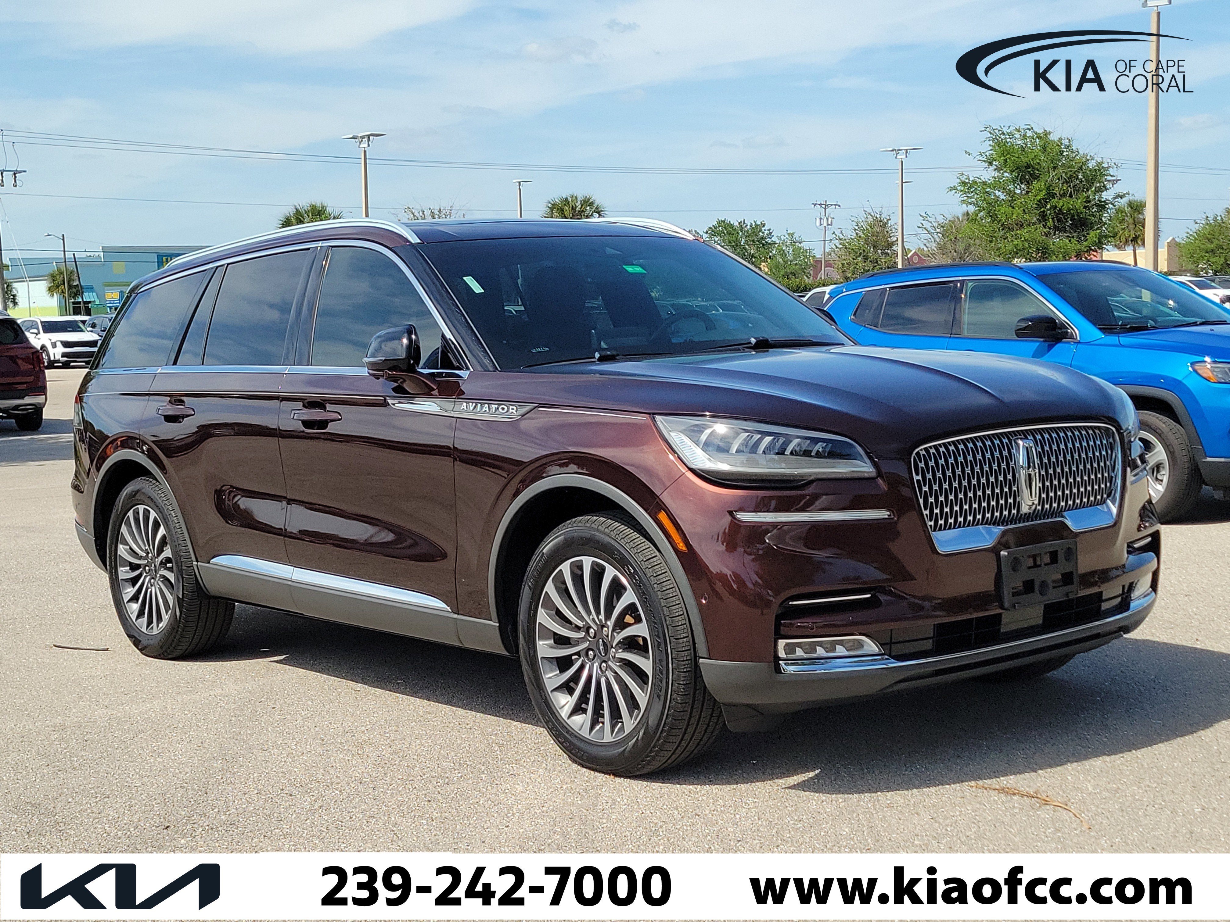 Used 2020 Lincoln Aviator Reserve w/ Elements Package Plus image 1
