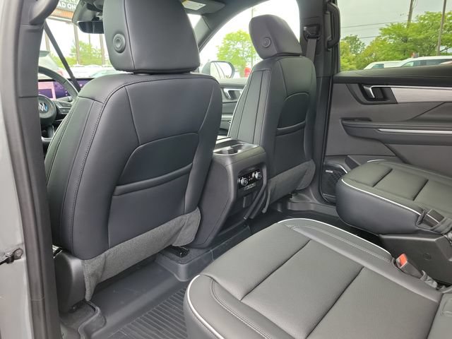 New 2027 Buick Enclave Preferred w/ Power Package AWD/4WD image 11