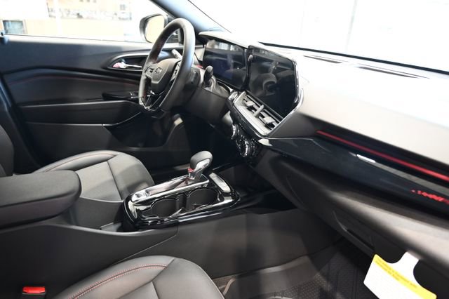 New 2026 Chevrolet Trax RS w/ Driver Confidence Package FWD image 13
