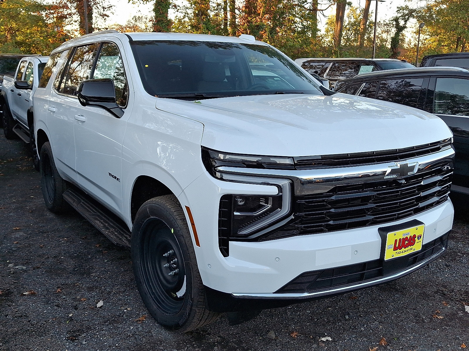 New 2026 Chevrolet Tahoe LS image 2
