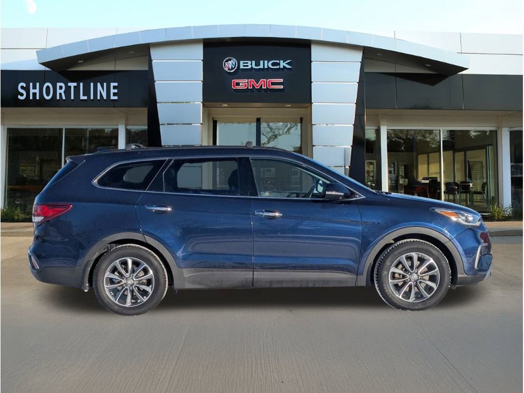 Used 2017 Hyundai Santa Fe Limited image 2