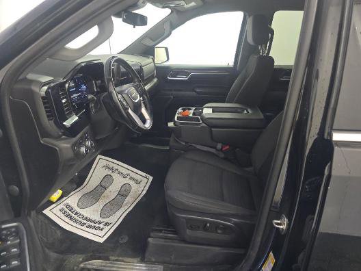 Used 2023 GMC Sierra 1500 SLE image 3