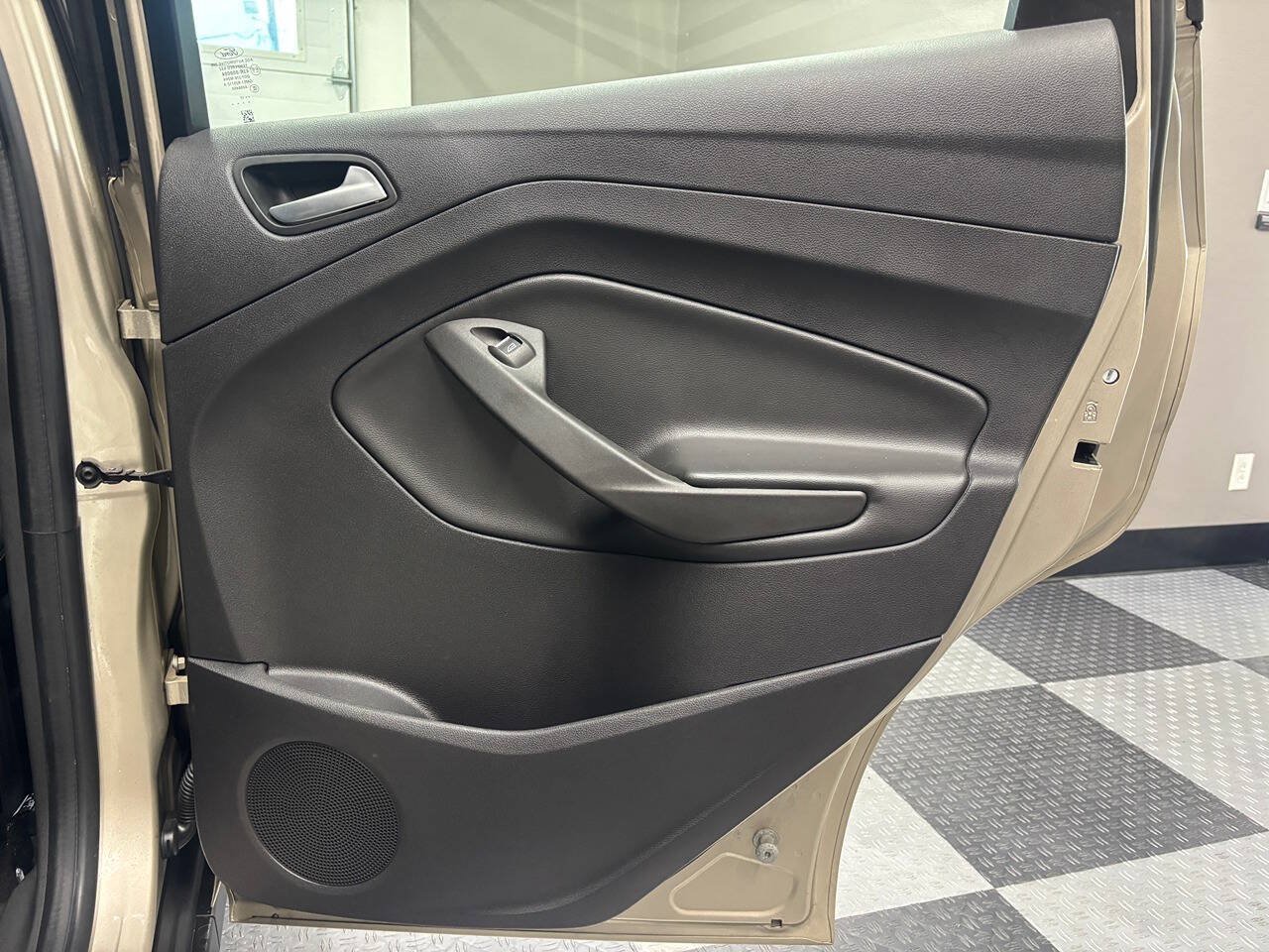 Used 2017 Ford C-MAX SE FWD image 20