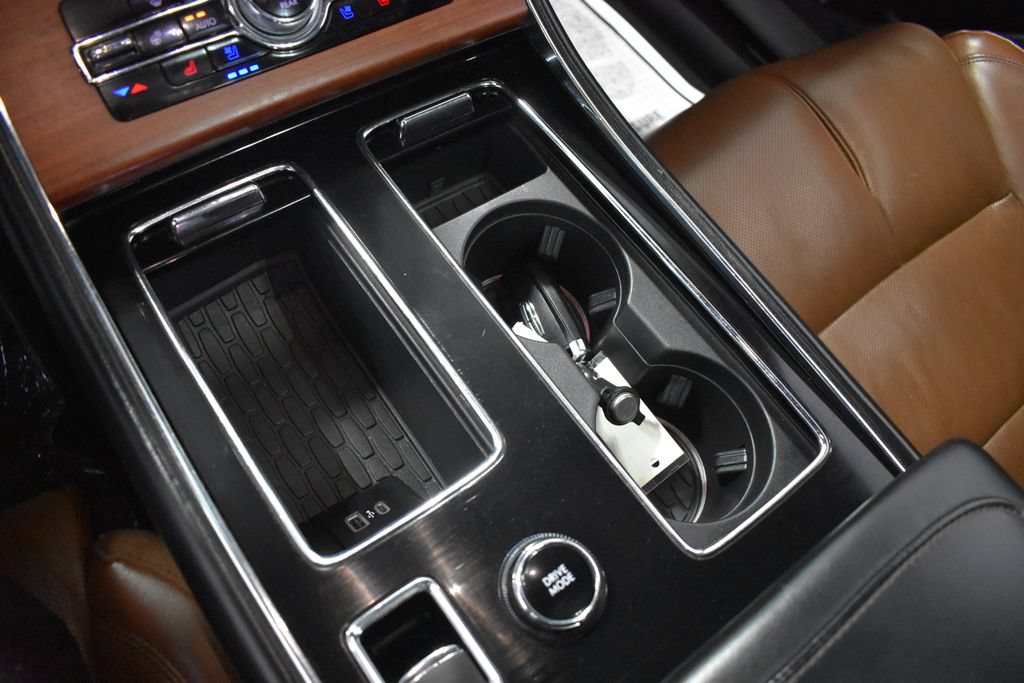 Used 2021 Lincoln Aviator Reserve w/ Equipment Group 210A AWD/4WD image 18