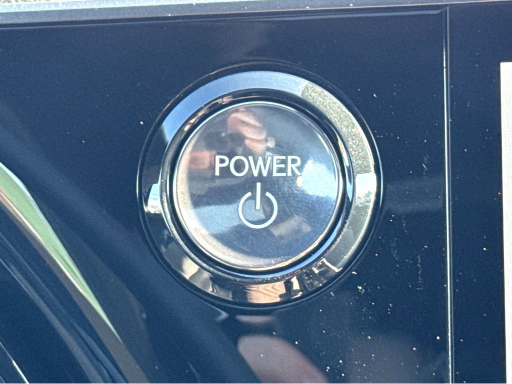 Used 2024 Lexus RX 350h image 19