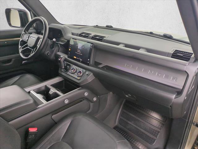 Certified 2025 Land Rover Defender 130 X image 26